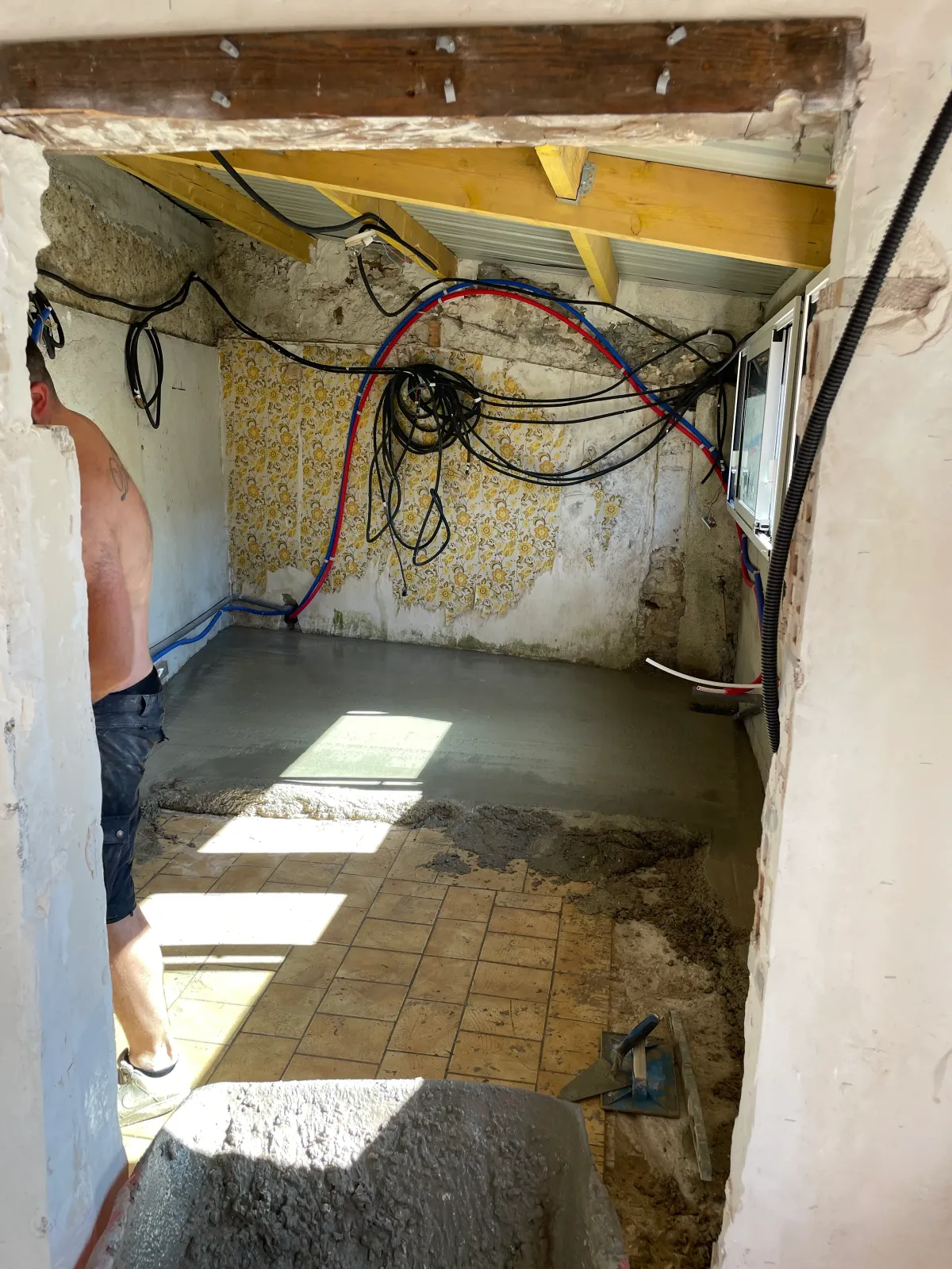Ouvrage de maçonnerie et dalle intérieure en cours en Essonne